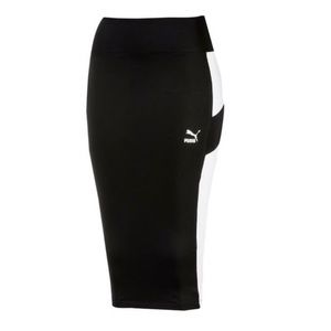 24 HOUR SALE Puma pencil skirt with back logo